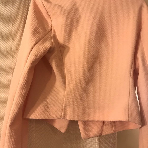 Jacket - Picture 2 of 4